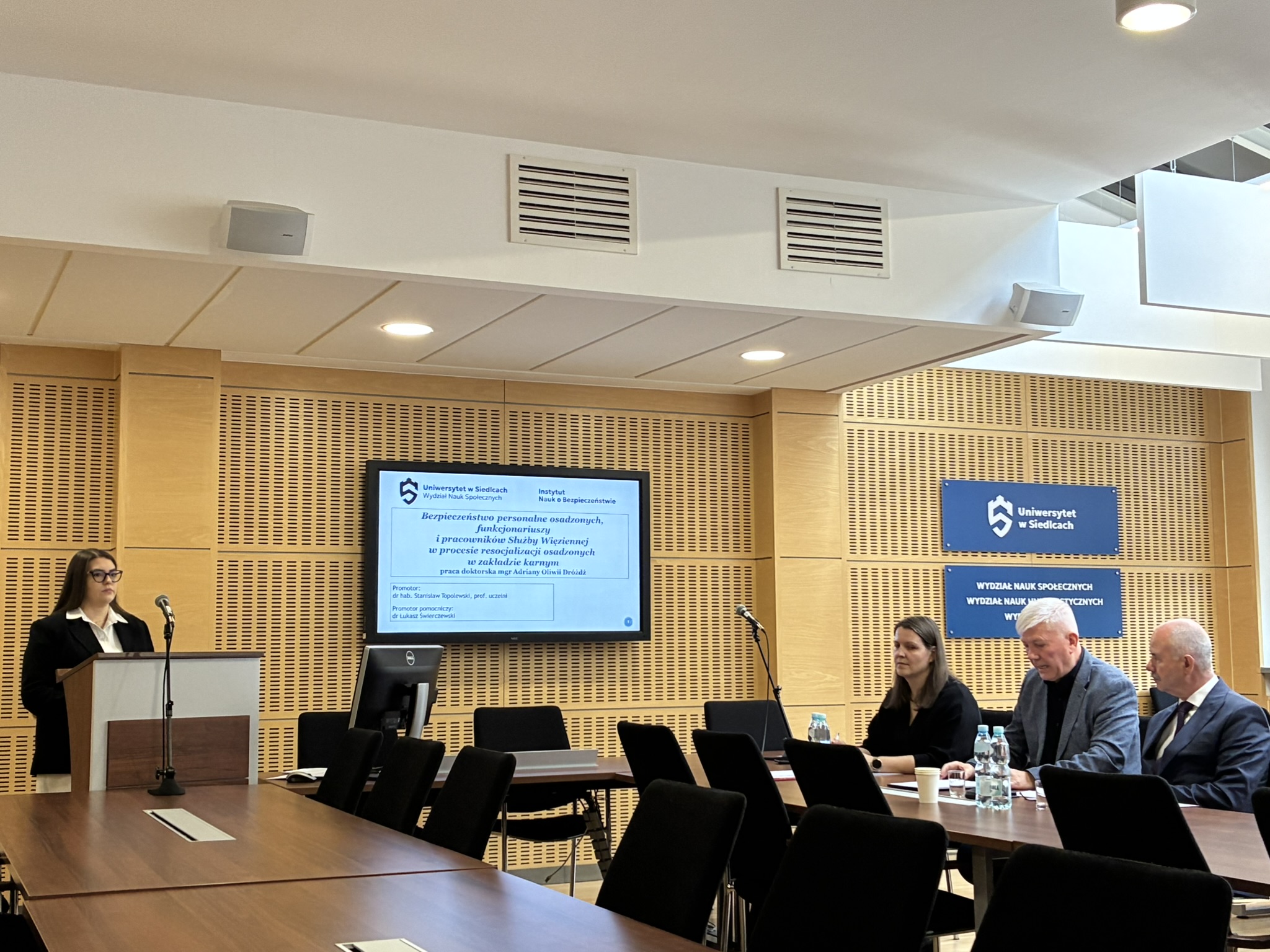 Obrona rozprawy doktorskiej Zastępcy Dyrektora do spraw organizacyjnych Ośrodka